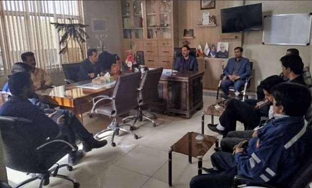 روایت یک روز پر انرژی در برق کوهبنان، حضور مدیران دیسپاچینگ و بحران و پدافند غیرعامل در کنار تلاشگران اتفاقات و عملیات.